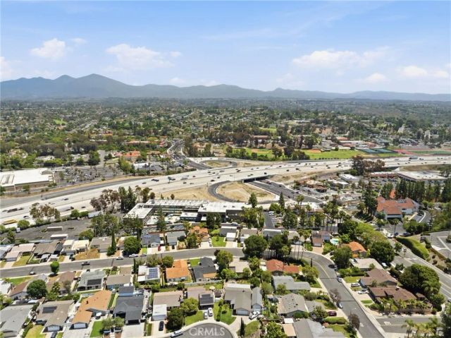 25152 La Suen, Laguna Hills, CA 92653