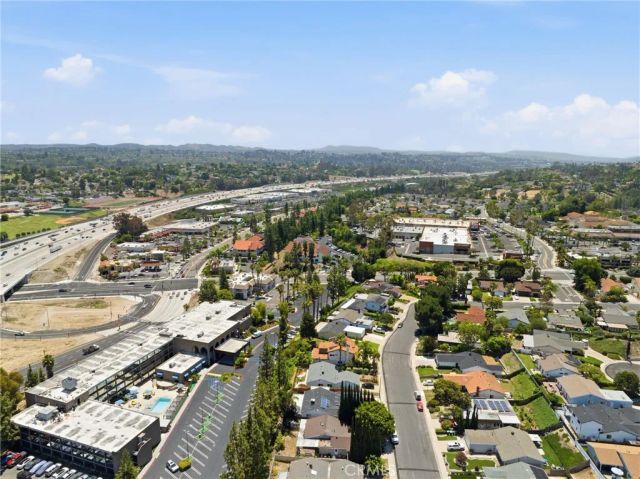 25152 La Suen, Laguna Hills, CA 92653