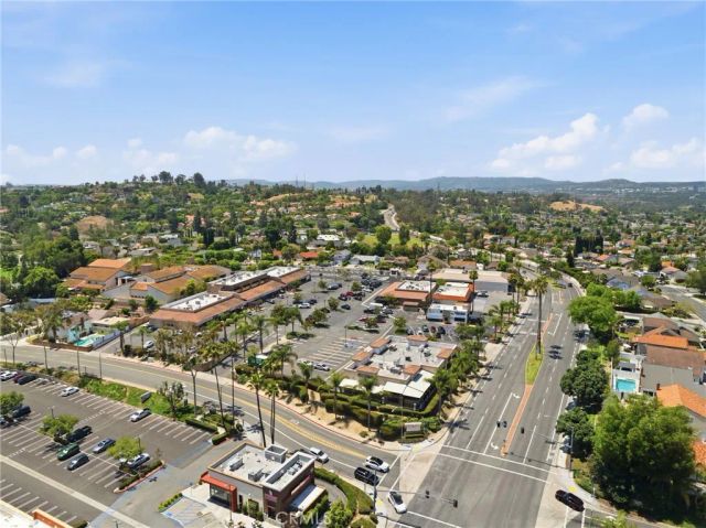25152 La Suen, Laguna Hills, CA 92653