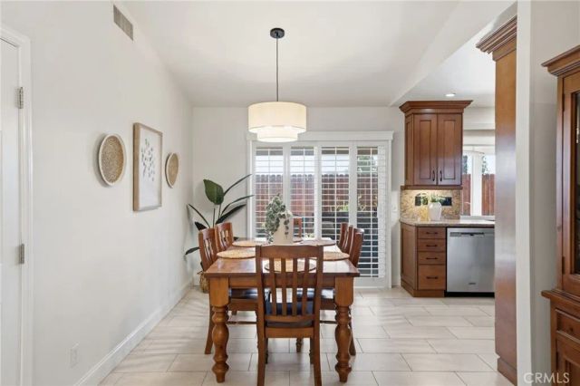 25152 La Suen, Laguna Hills, CA 92653