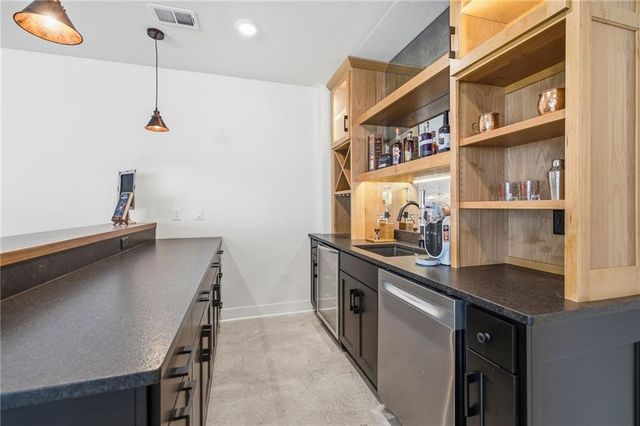 8422 NE 147th Street, Liberty, MO 64068
