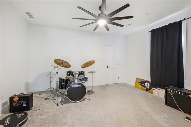 8422 NE 147th Street, Liberty, MO 64068