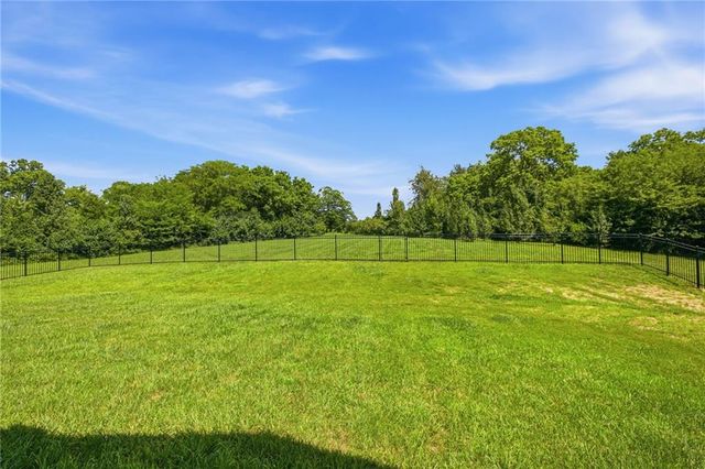 8422 NE 147th Street, Liberty, MO 64068