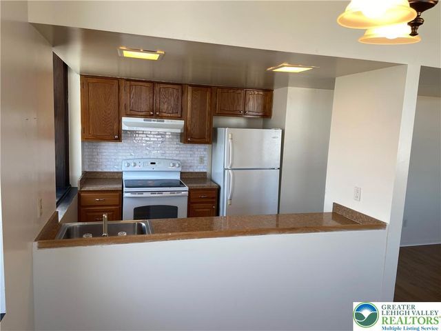 1236 Washington Street 305, Easton, PA 18042