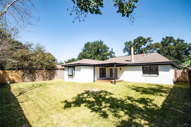 2314 Peaceful Valley Drive, Spring, TX 77373