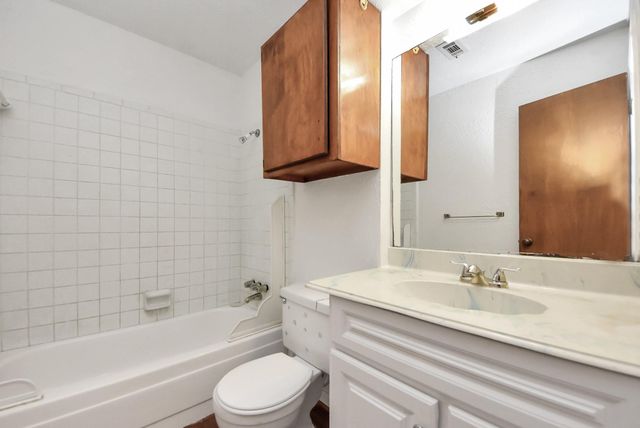 5316 Lorraine Drive, Baytown, TX 77521