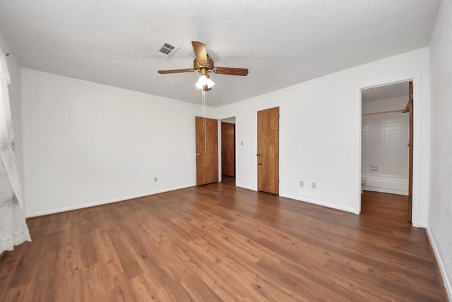 5316 Lorraine Drive, Baytown, TX 77521