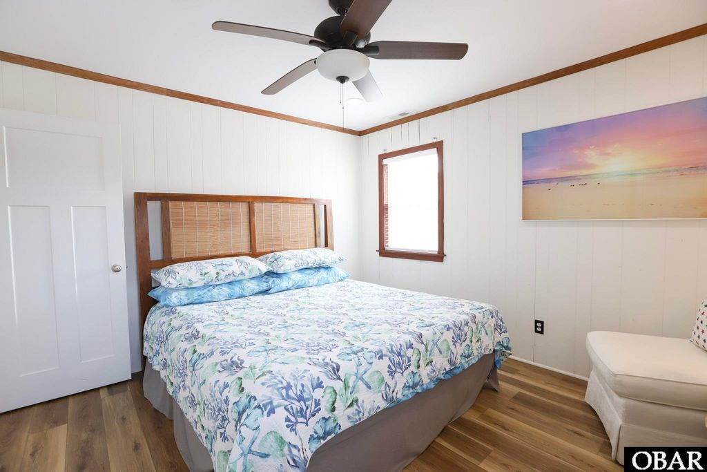 Image 15 of property listing at 4811 Lindbergh Avenue, Kitty Hawk, NC 27949