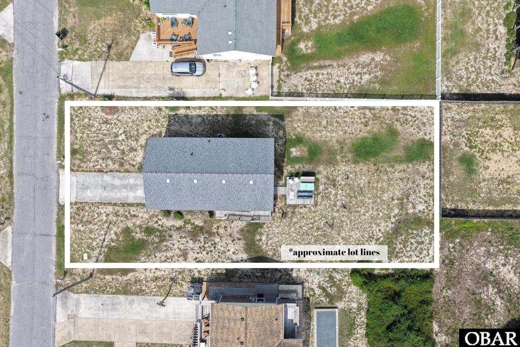 Image 27 of property listing at 4811 Lindbergh Avenue, Kitty Hawk, NC 27949