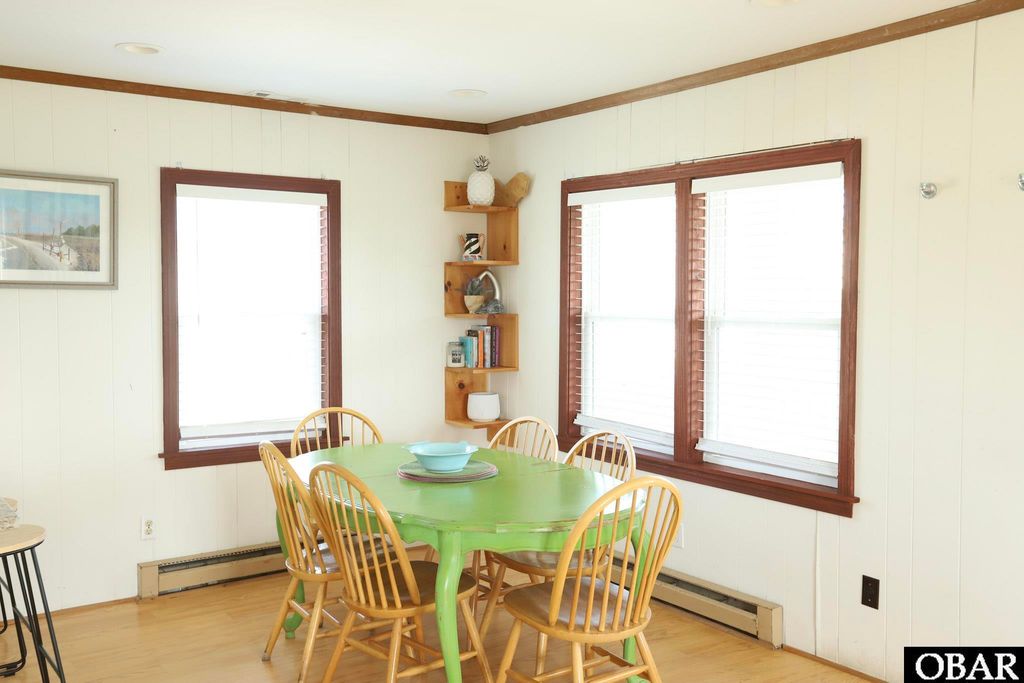 Image 9 of property listing at 4811 Lindbergh Avenue, Kitty Hawk, NC 27949