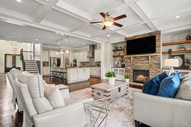 554 White Oak Pond Road, Apex, NC 27523