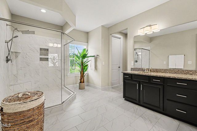 554 White Oak Pond Road, Apex, NC 27523