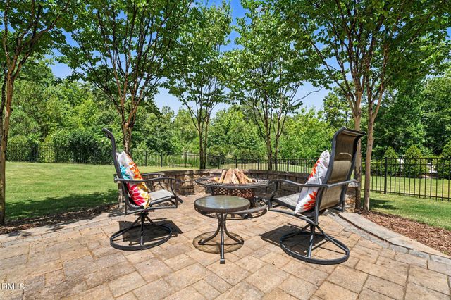 554 White Oak Pond Road, Apex, NC 27523