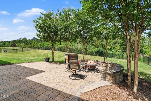 554 White Oak Pond Road, Apex, NC 27523