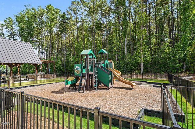 554 White Oak Pond Road, Apex, NC 27523