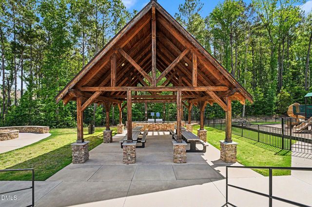 554 White Oak Pond Road, Apex, NC 27523