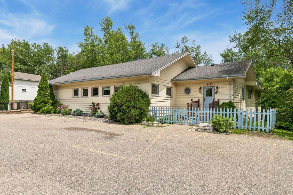14859 Louisiana Avenue S, Savage, MN 55378 — photo 3