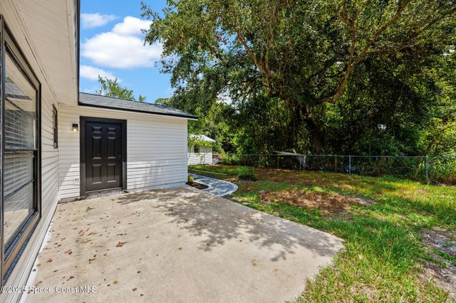 1665 Saratoga Drive, Titusville, FL 32796