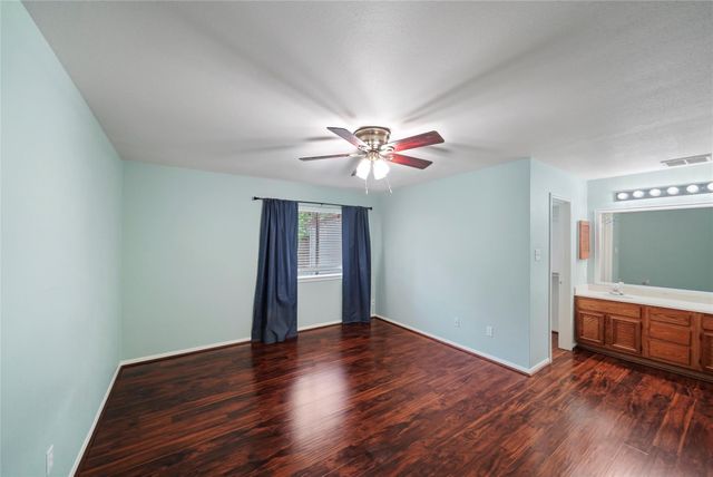 17206 Park Lodge Drive, Spring, TX 77379