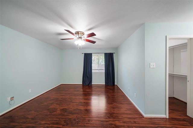 17206 Park Lodge Drive, Spring, TX 77379