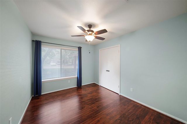 17206 Park Lodge Drive, Spring, TX 77379