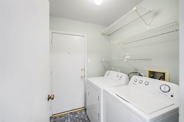 17206 Park Lodge Drive, Spring, TX 77379