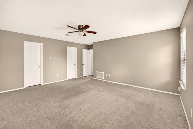 8704 Swan Park Drive, Denton, TX 76210