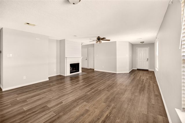 8704 Swan Park Drive, Denton, TX 76210