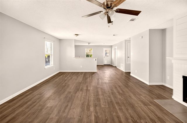 8704 Swan Park Drive, Denton, TX 76210