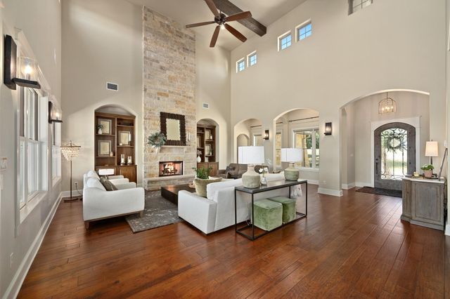 714 Cimarron Hills TRL, Georgetown, TX 78628