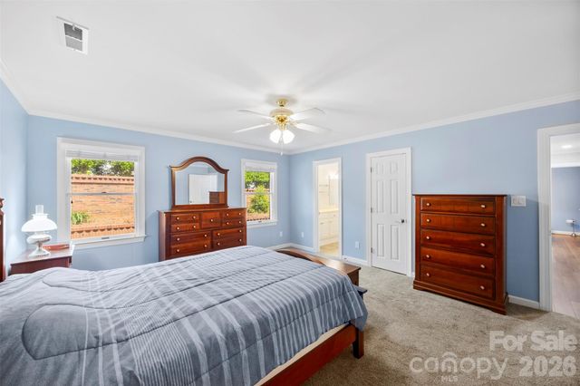 1940 Wexford Court, Gastonia, NC 28054