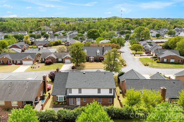 1940 Wexford Court, Gastonia, NC 28054