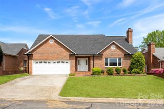 1940 Wexford Court, Gastonia, NC 28054
