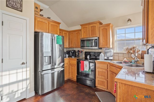 1208 Baldridge Drive, Gatesville, TX 76528