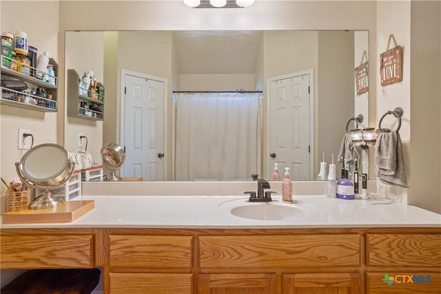 1208 Baldridge Drive, Gatesville, TX 76528