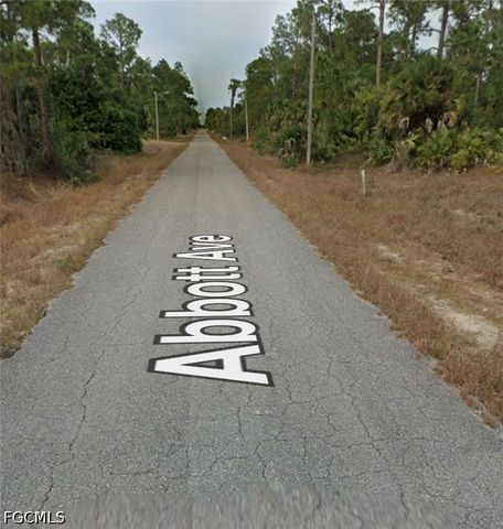 807 Abbott AVE, Lehigh Acres, FL 33972