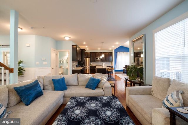 578 JERSEY BRONZE WAY, Pasadena, MD 21122