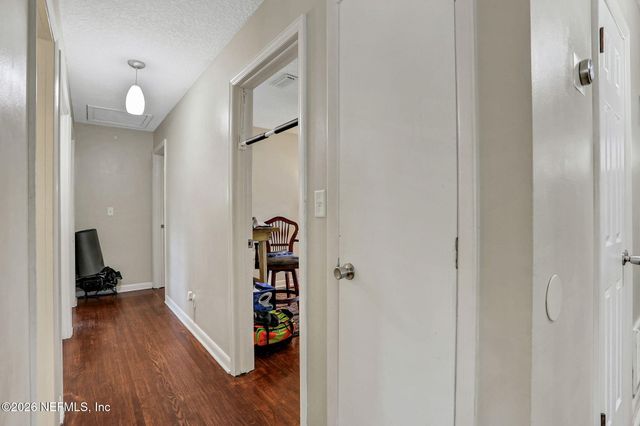 5556 GROVE Avenue, Jacksonville, FL 32211