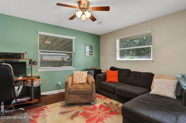 5556 GROVE Avenue, Jacksonville, FL 32211