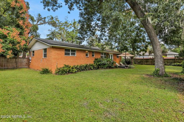 5556 GROVE Avenue, Jacksonville, FL 32211