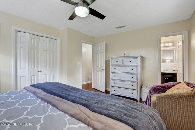 5556 GROVE Avenue, Jacksonville, FL 32211