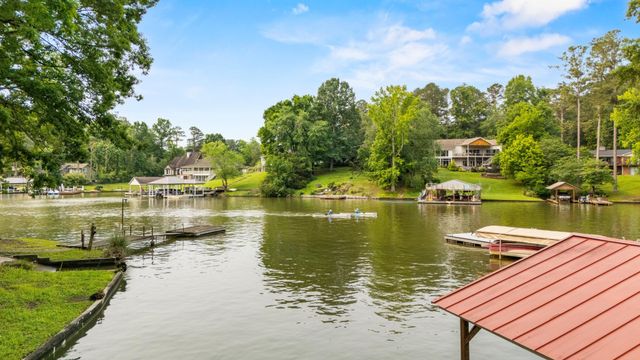 7321 Coastal Drive, Harrison, TN 37341