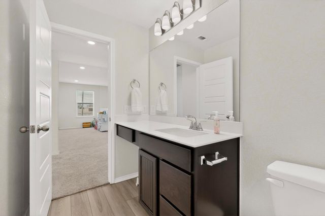 14513 Booted Eagle PASS, Elgin, TX 78621