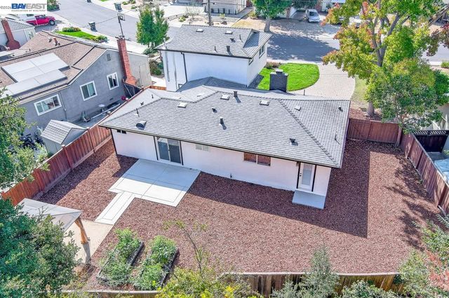 444 Amaral Cir, Pleasanton, CA 94566