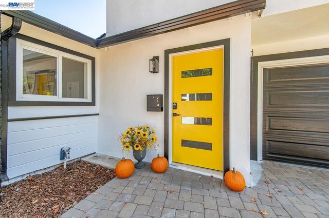 444 Amaral Cir, Pleasanton, CA 94566