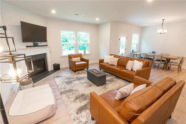 1376 Maston Road, Auburn, GA 30011