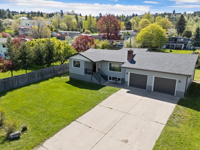 810 15th Avenue E, Polson, MT 59860 property photo