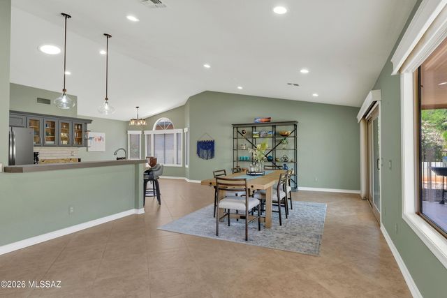 63394 E Desert Crest Drive, Tucson, AZ 85739