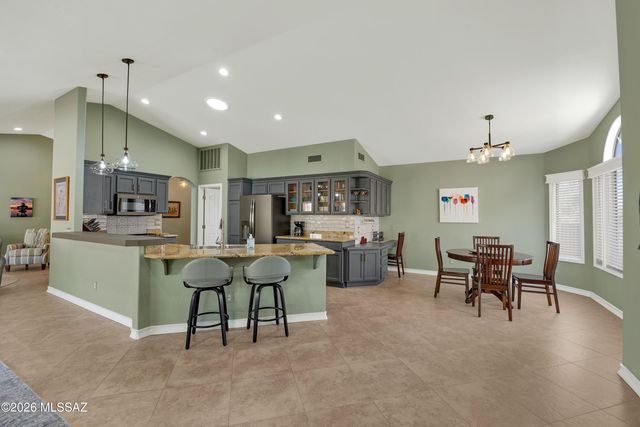 63394 E Desert Crest Drive, Tucson, AZ 85739