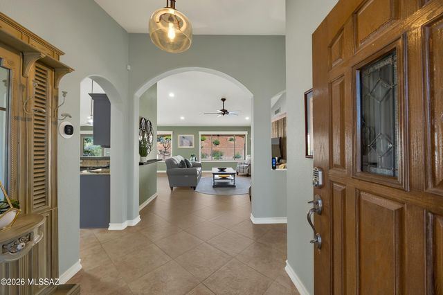 63394 E Desert Crest Drive, Tucson, AZ 85739